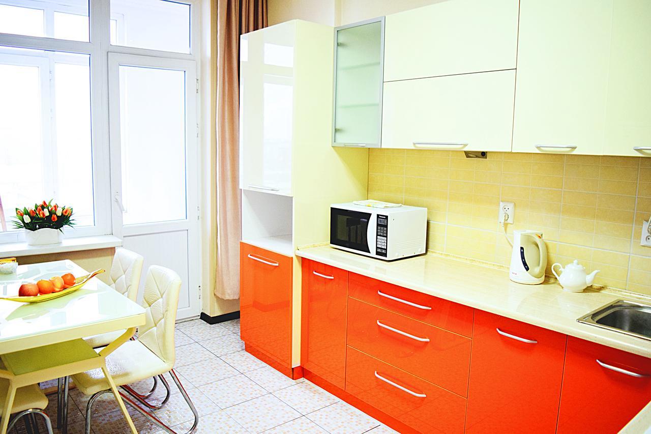 Maximus Apartament Bisjkek Eksteriør billede